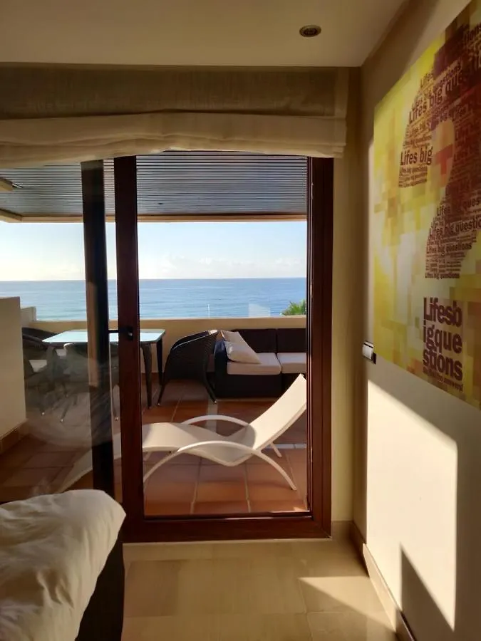 Apartamento Bahia De La Plata Seafront Estepona 0*,