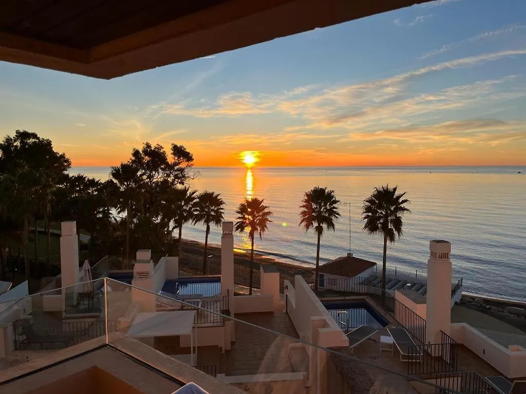 Apartamento Bahia De La Plata Seafront Estepona 0*,  España